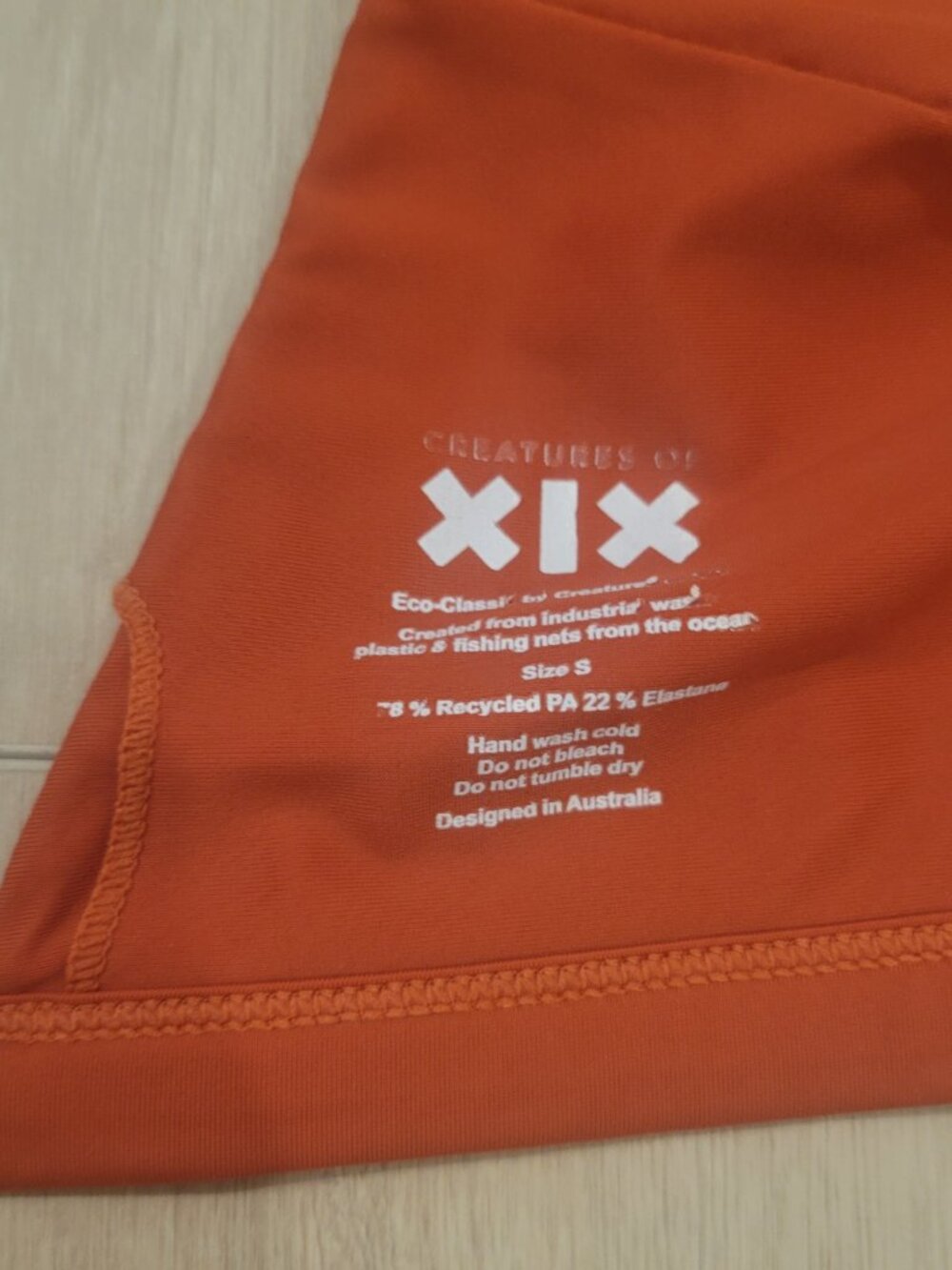 CXIX - Eco-Classix Plunge Top - Cairo (size small) - Picture 7 of 8